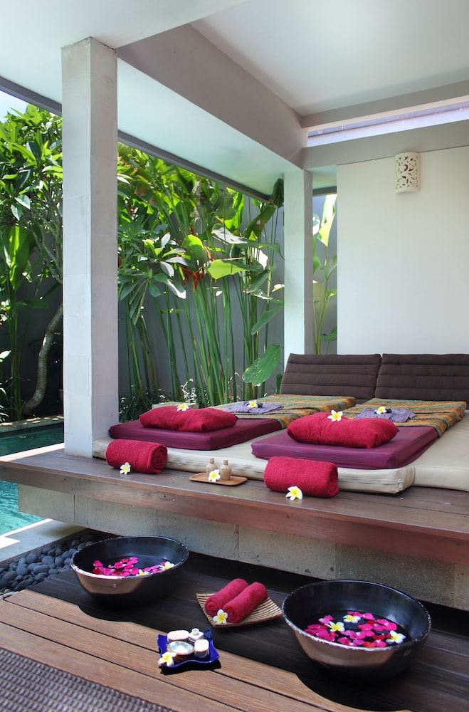 ARIA EXCLUSIVE VILLAS AND SPA 29/50