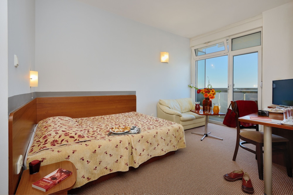 Augusta SPA Hotel 15/72