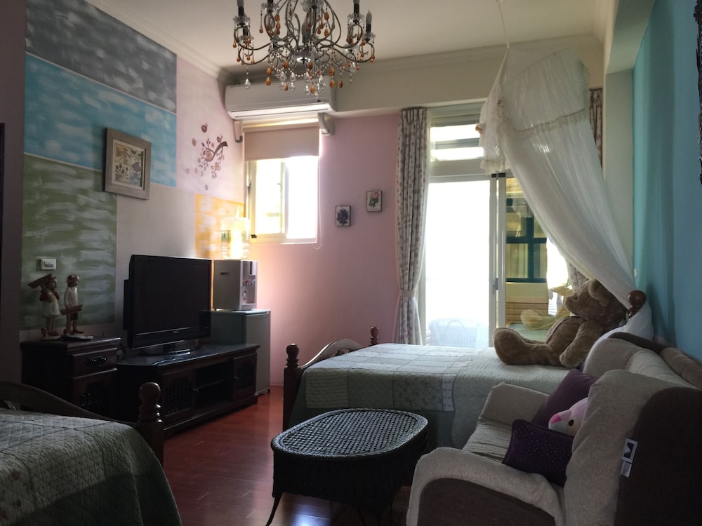 Hualien Paris Home B&B 40/66