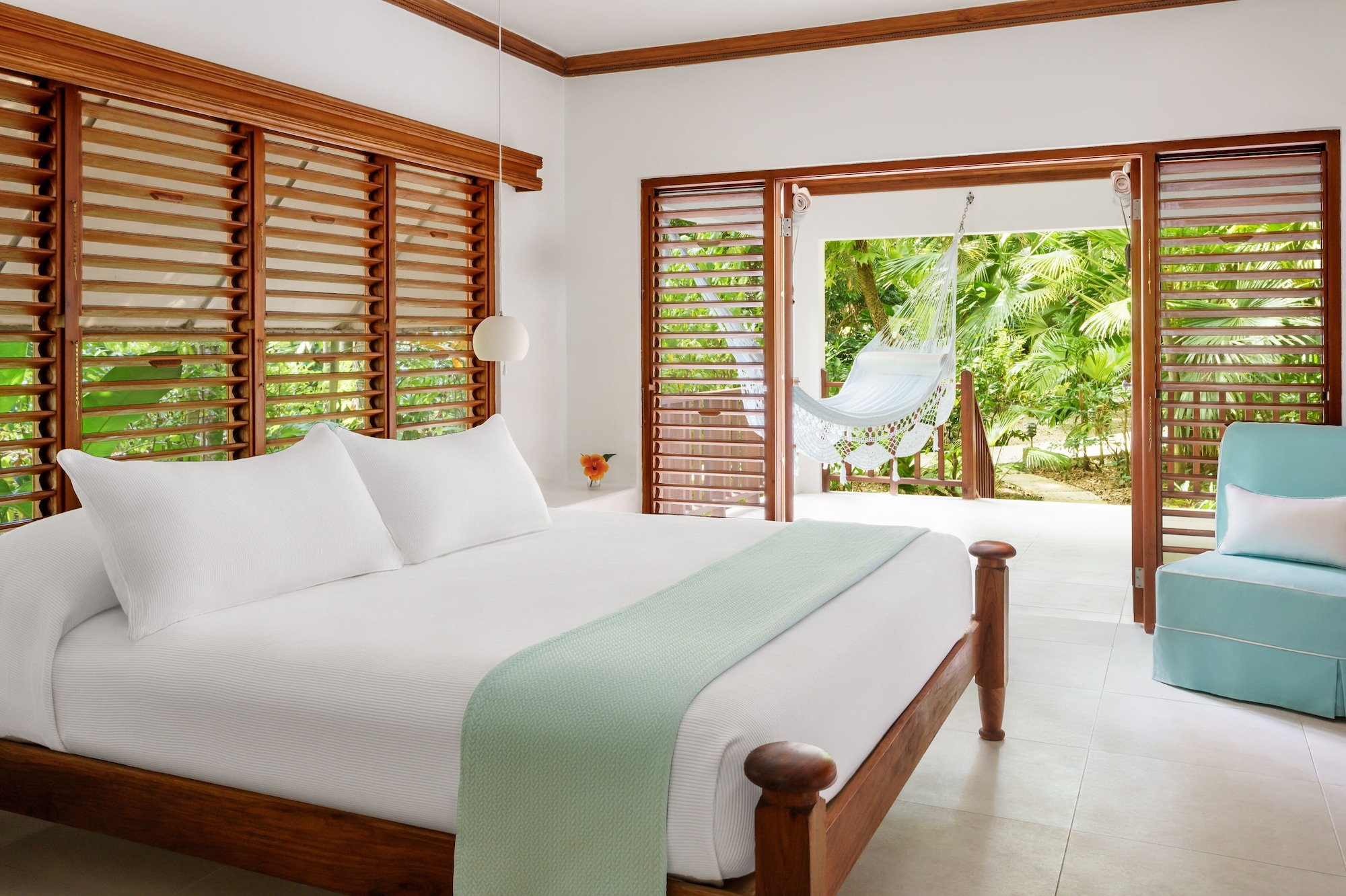 Atrium, Suite, King Bed