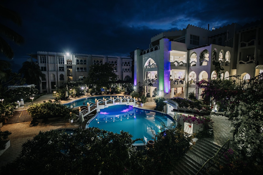 Madinat Al Bahr Business & Spa Hotel 71/75