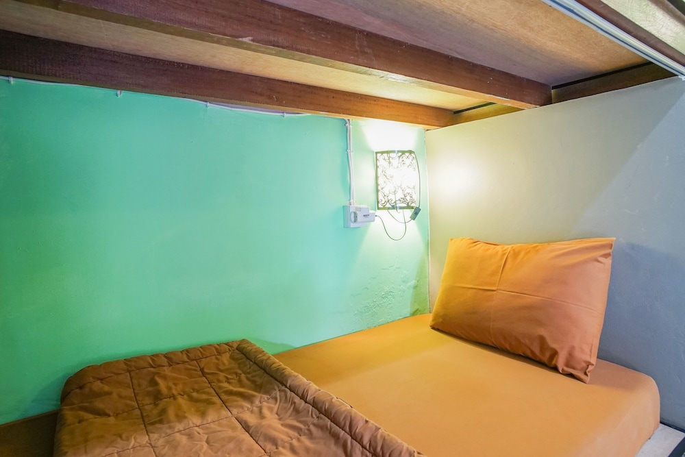 Padi-Padi Backpackers Home 30/50