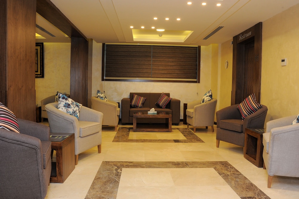 Raed Hotel Suites 23/39