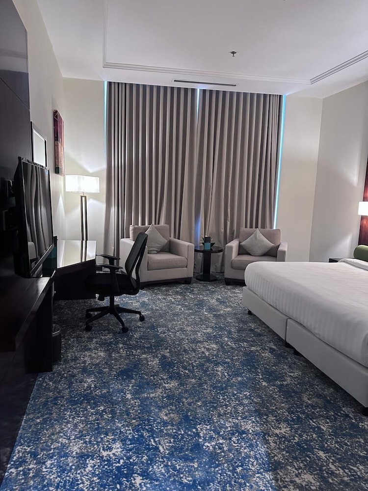 فندق برايم الحمراء(Prime Al Hamra Hotel) 17/54