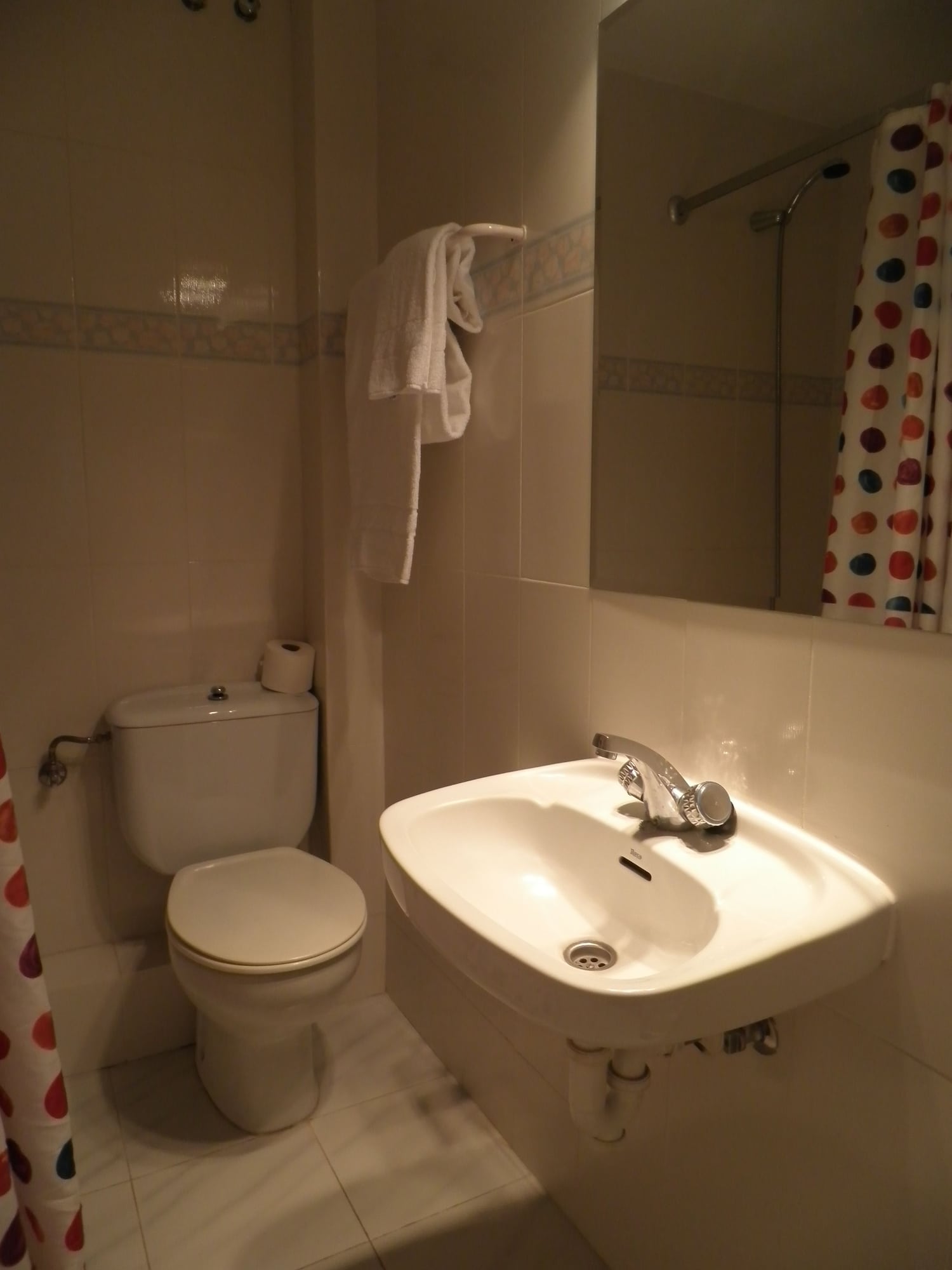 Standard, Twin Beds