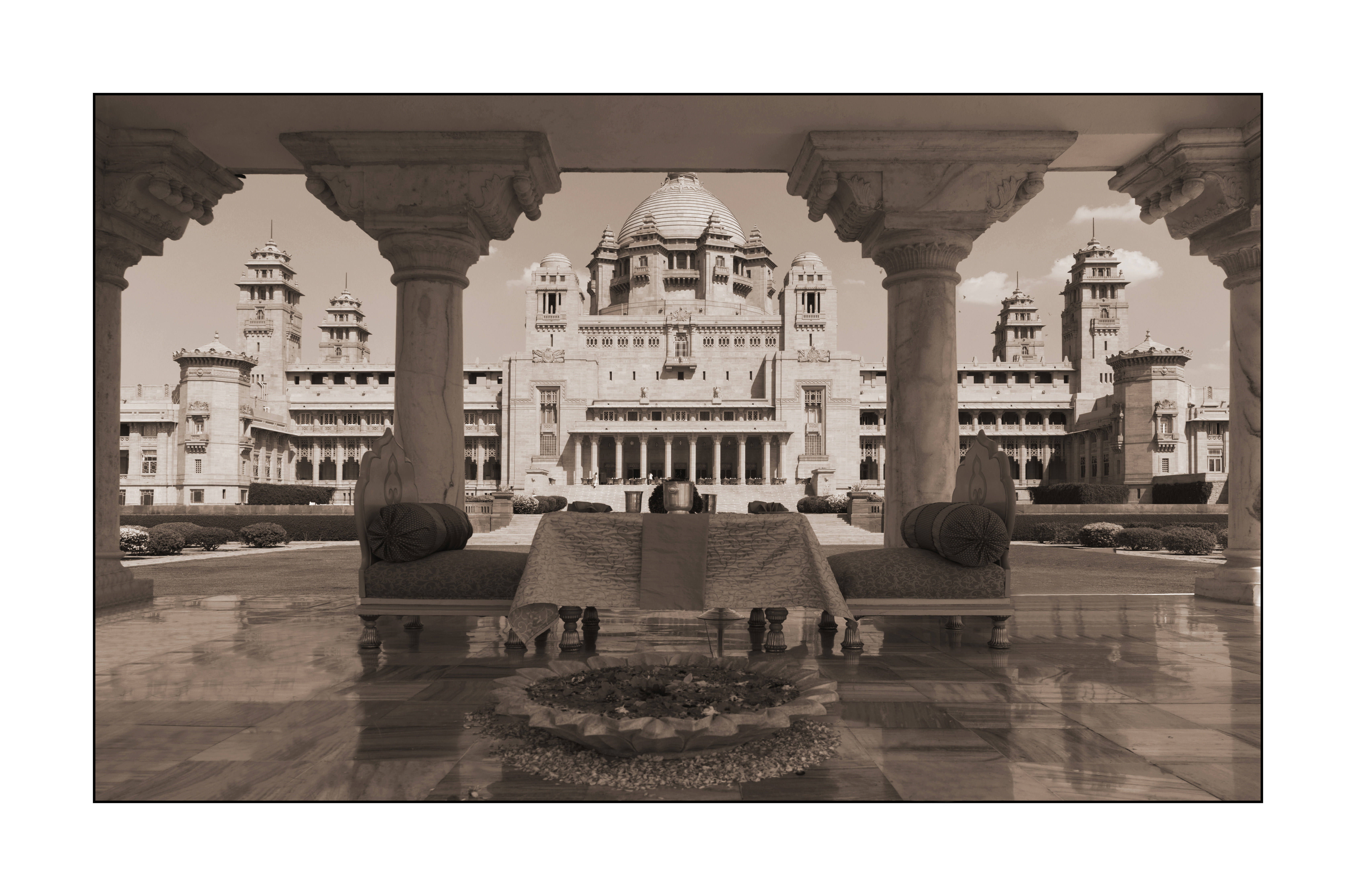 Umaid Bhawan Palace 71/74