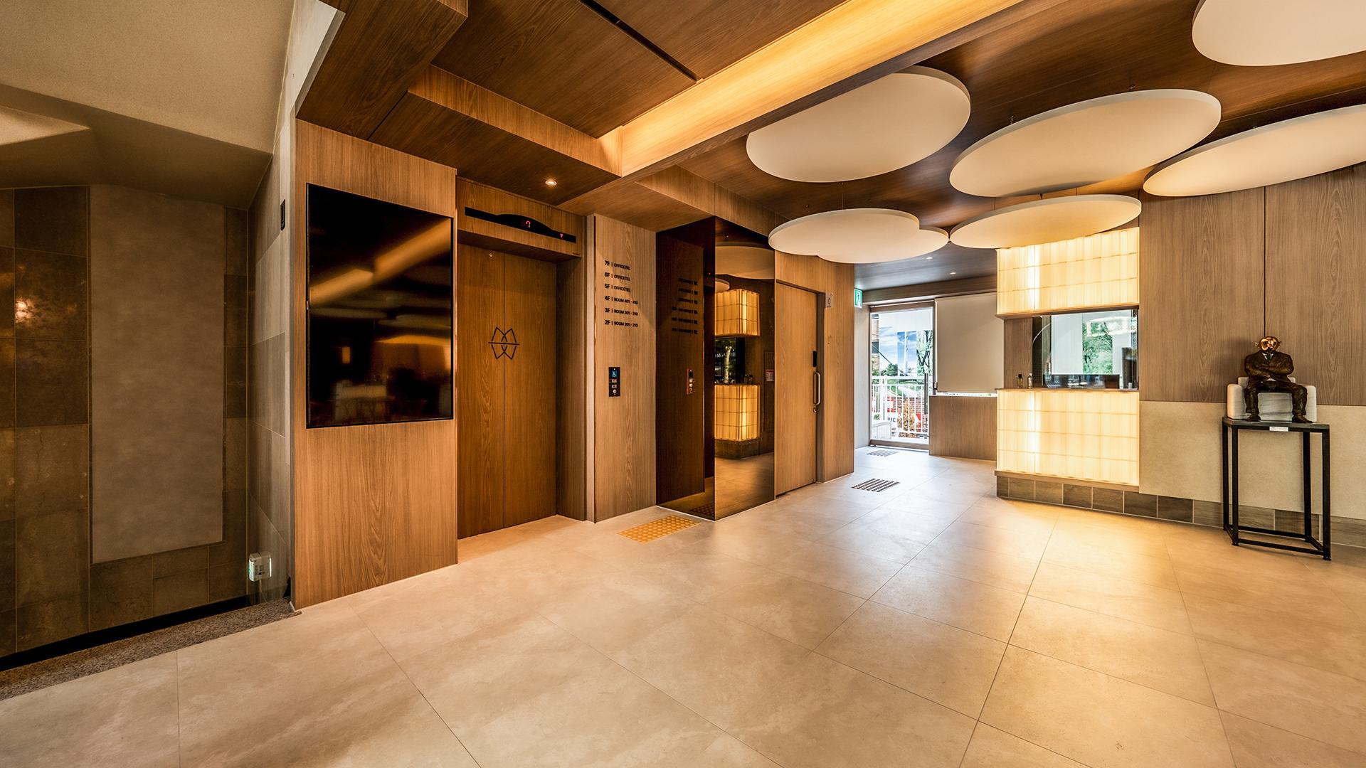 My Me Hotel 28/34