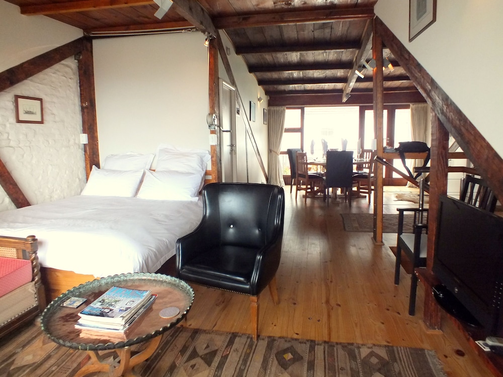 Braeside House 14/34