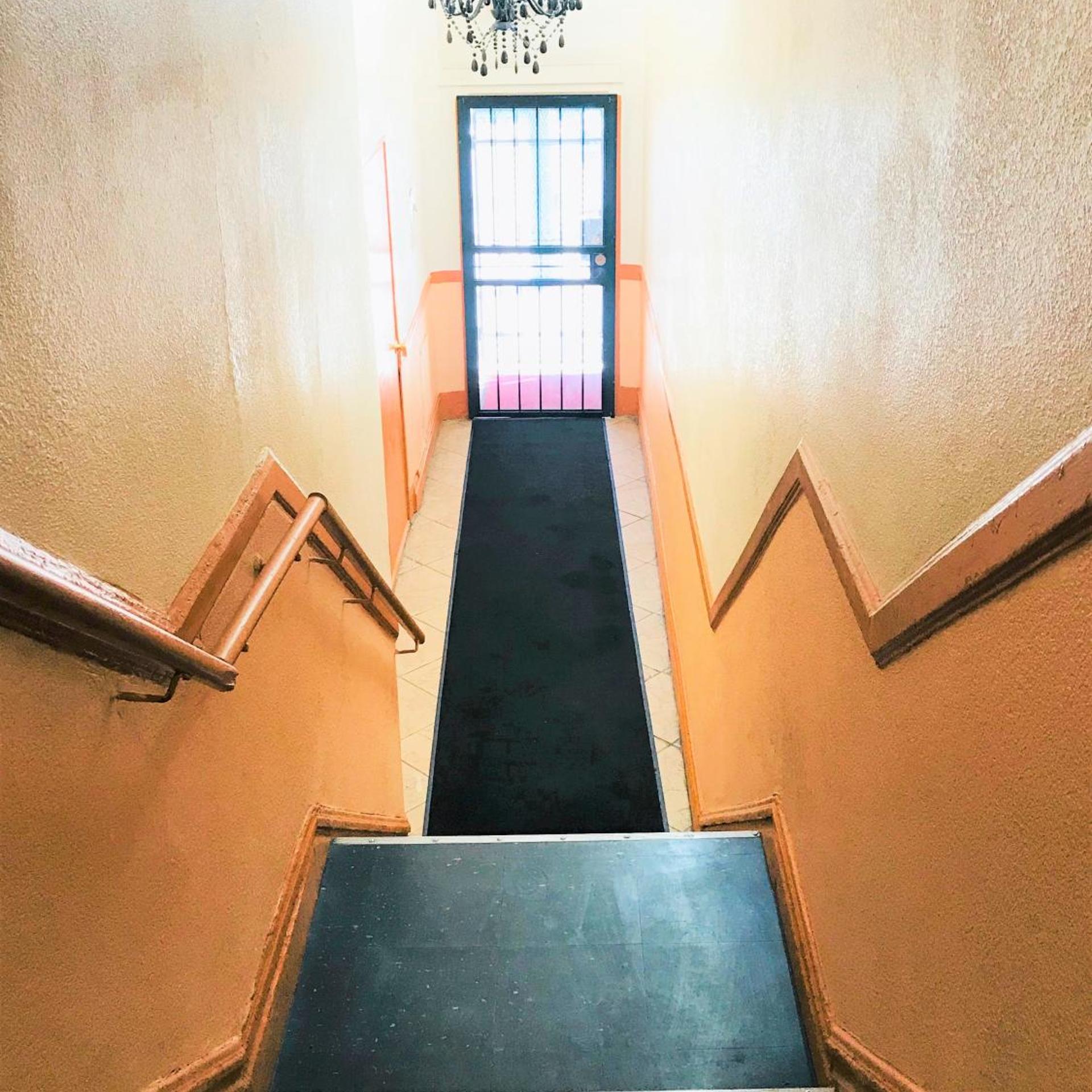 Boston Hotel 17/25