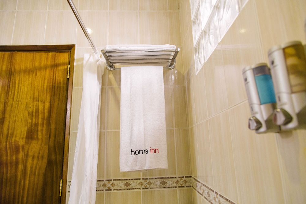 Boma Inn Nairobi 24/50