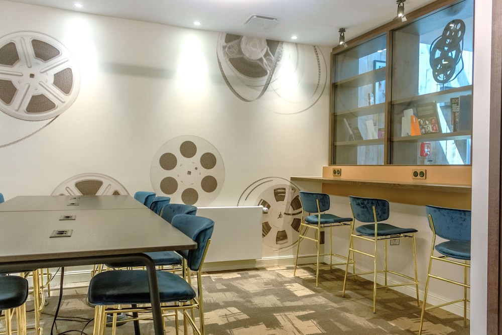 Best Western Plus L'Artist Hotel 61/78