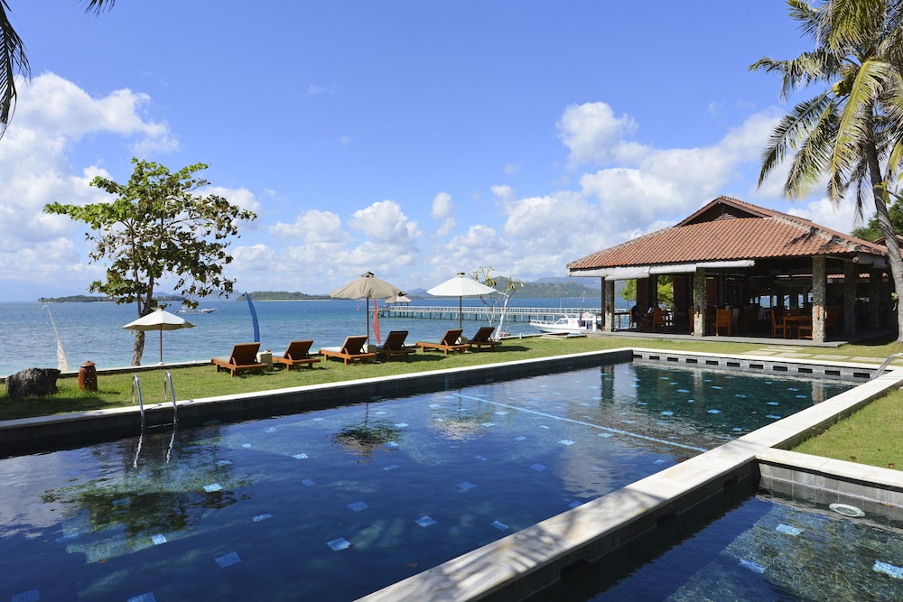 Cocotinos Sekotong Lombok 3/68