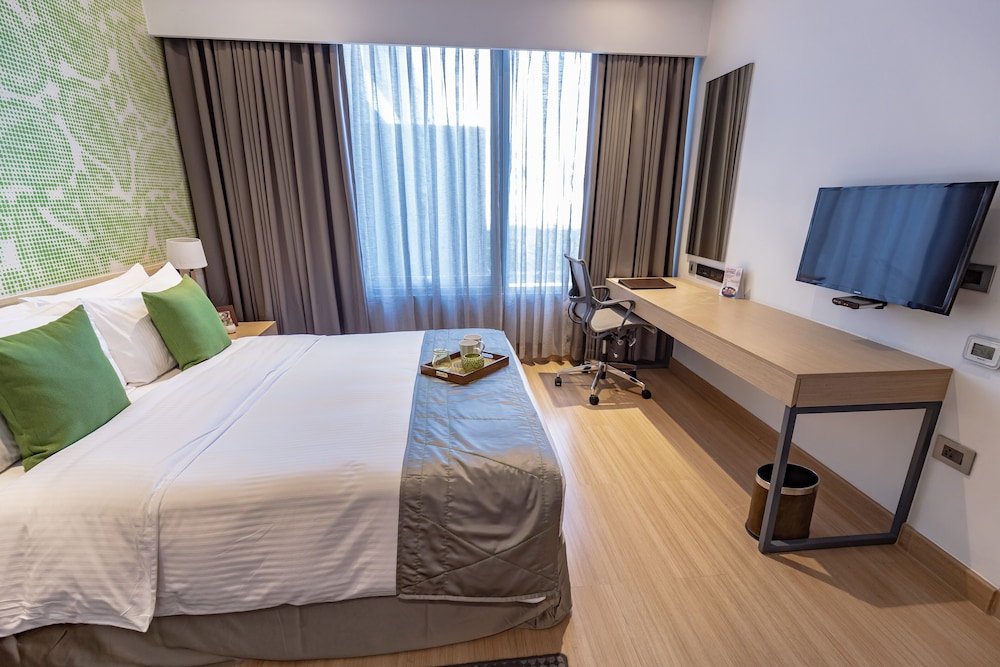 1 BEDROOM, EXECUTIVE, APARTMENT