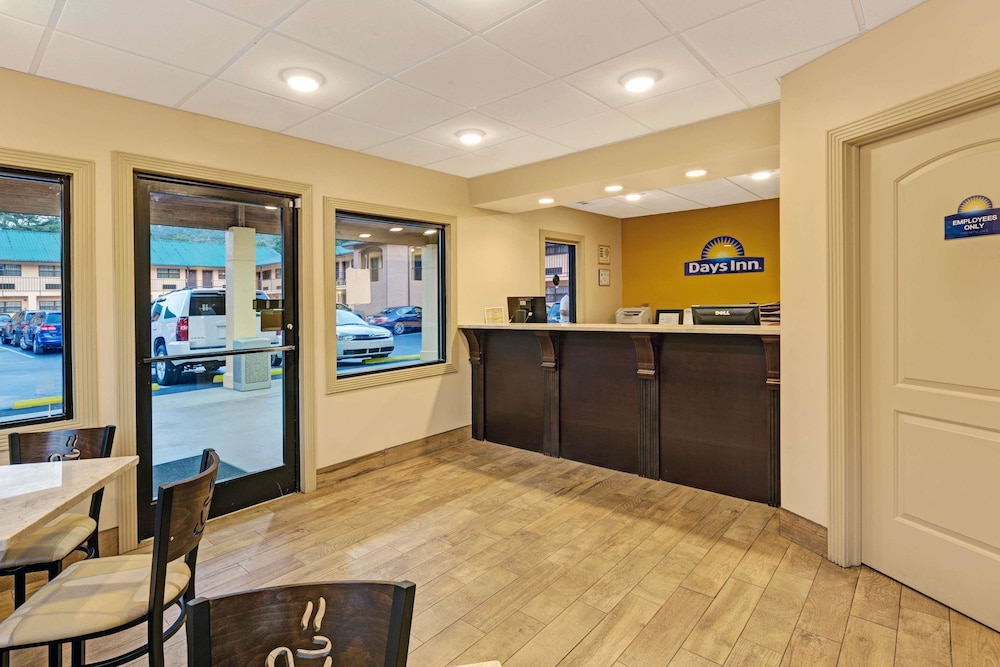 Days Inn by Wyndham Cherokee Near Casino 9/20
