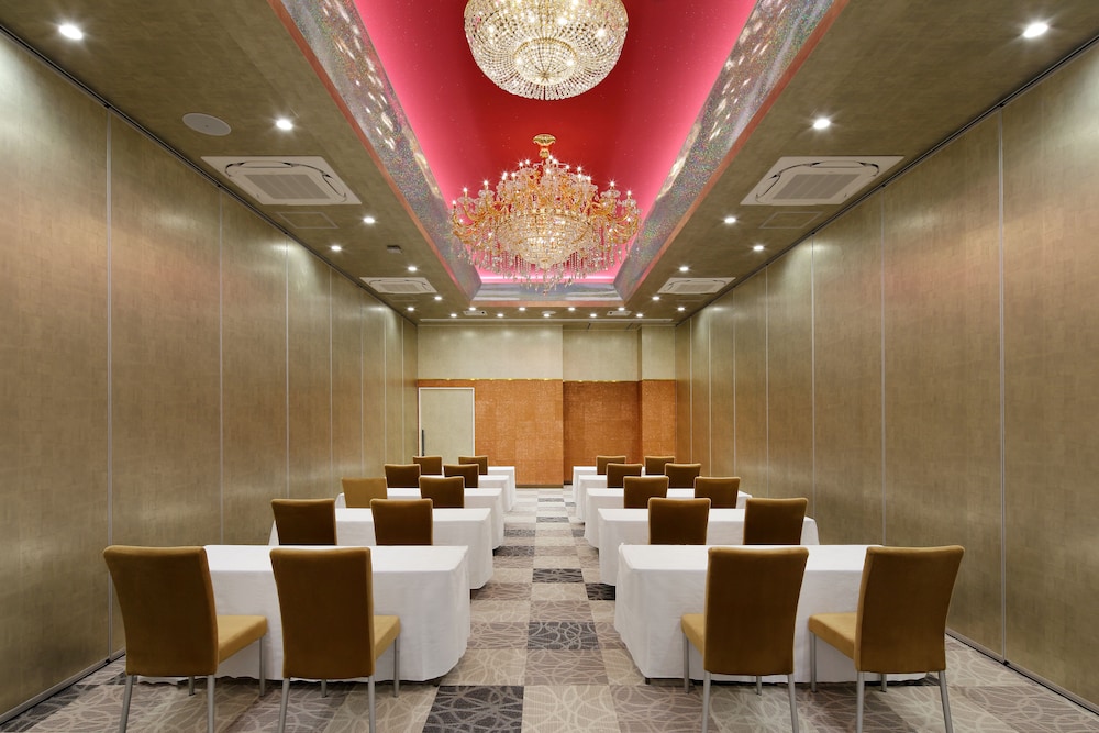 Venezian Hotel Shiroishi Zao 25/27