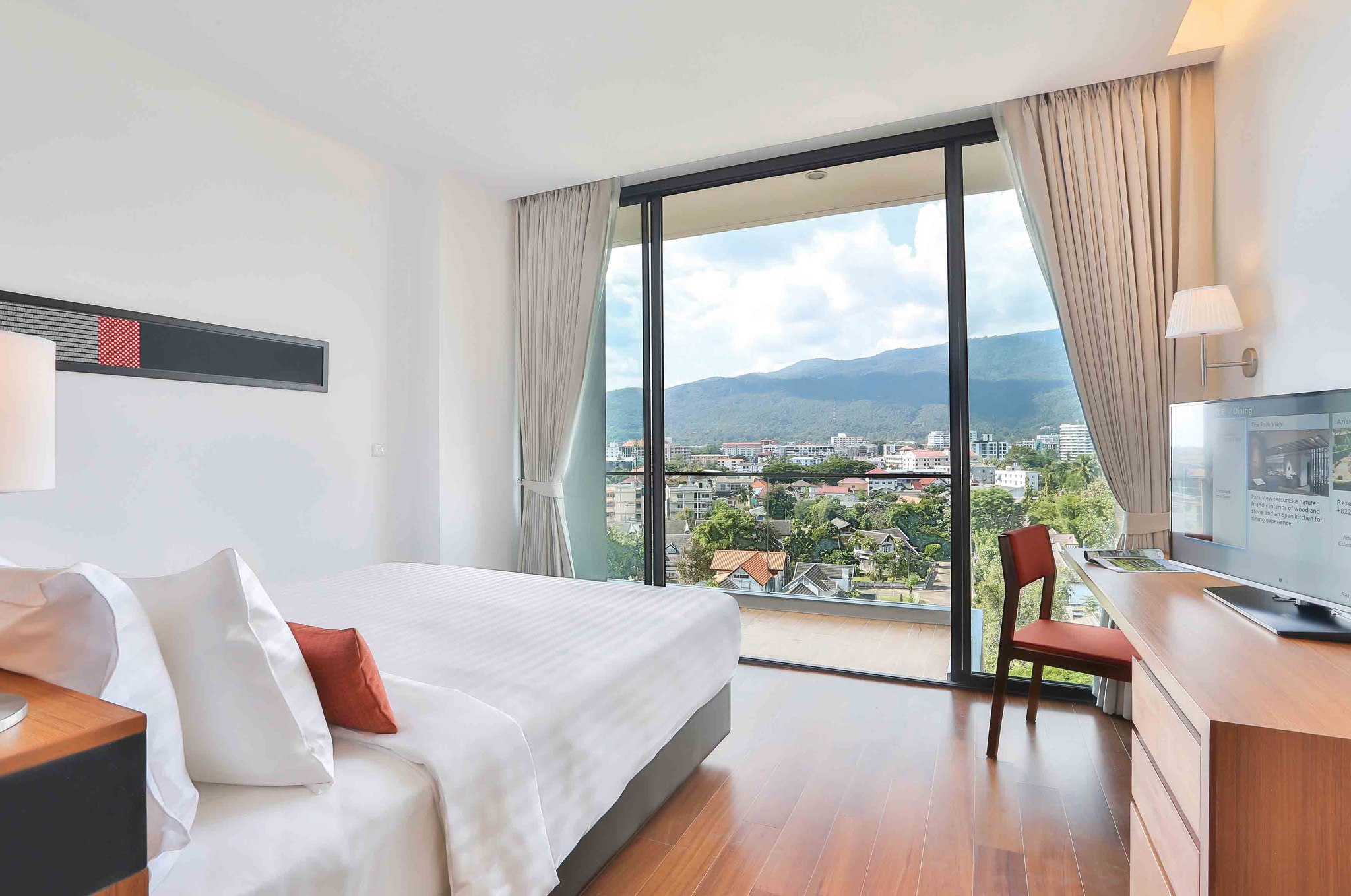 غرفة بريميوم سوبيريور بسرير مزدوج أو سريرين منفصلين، Eastin Tan Hotel Chiang Mai 2/10