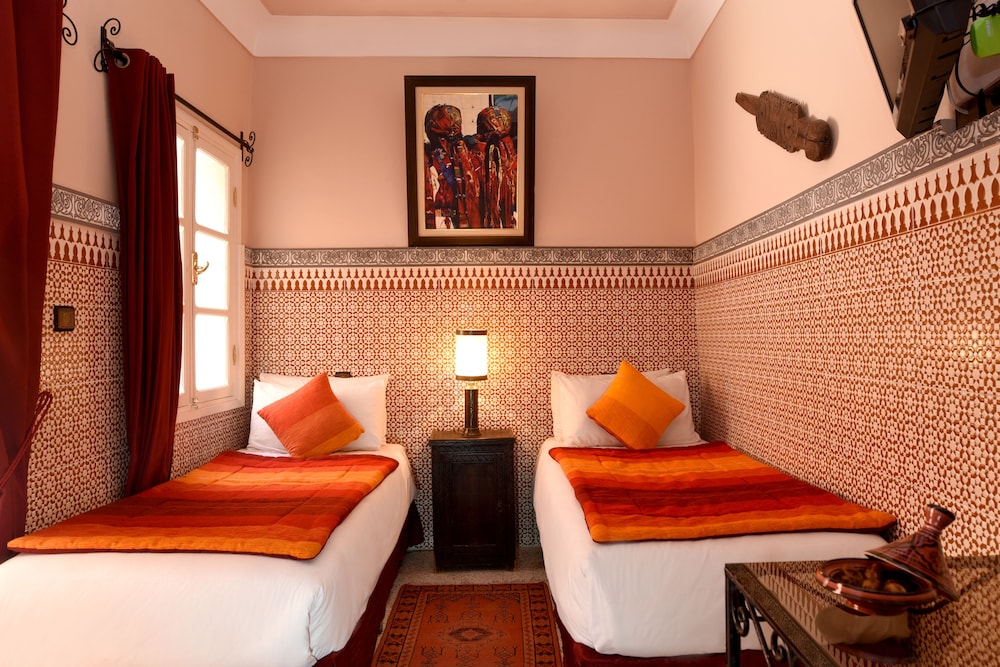Riad Shaden 6/50