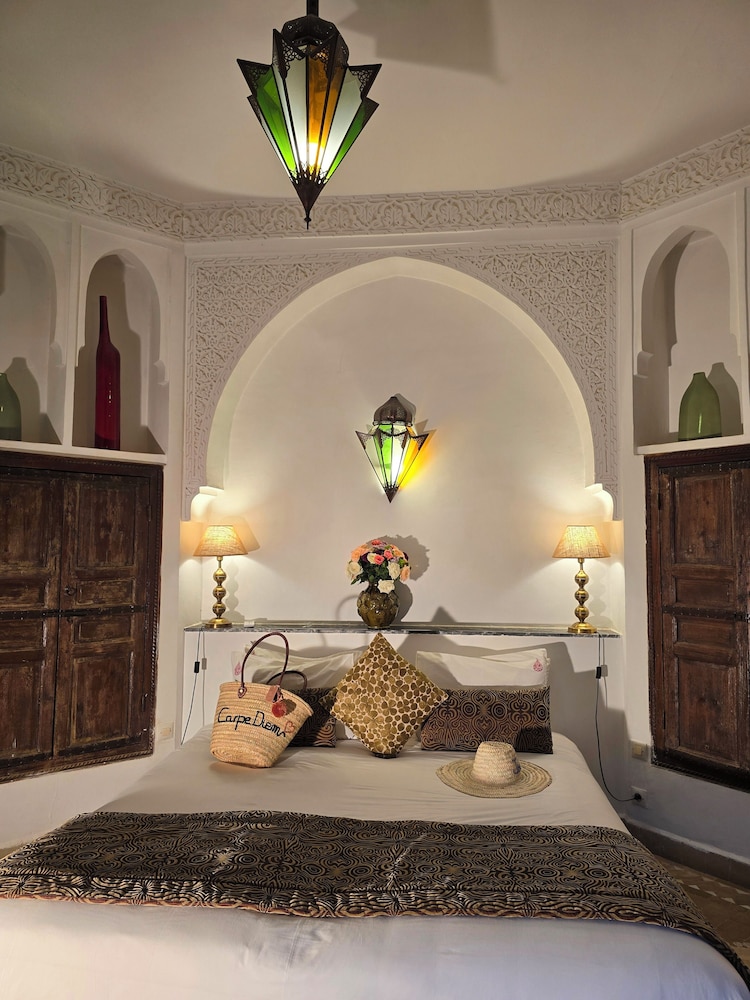 Riad Pachavana 12/78