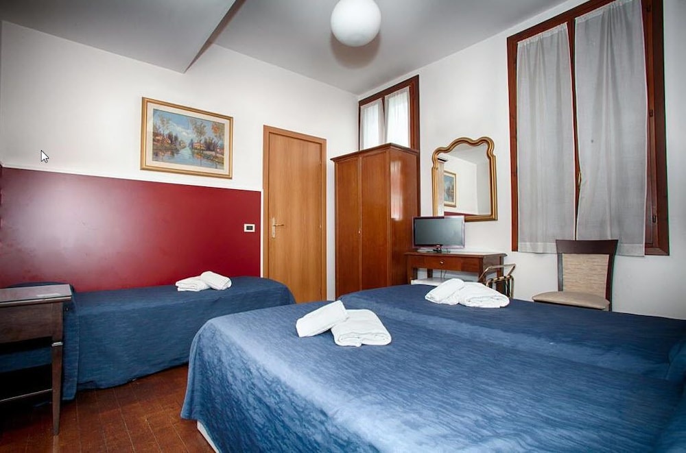 Hotel Trieste 14/55
