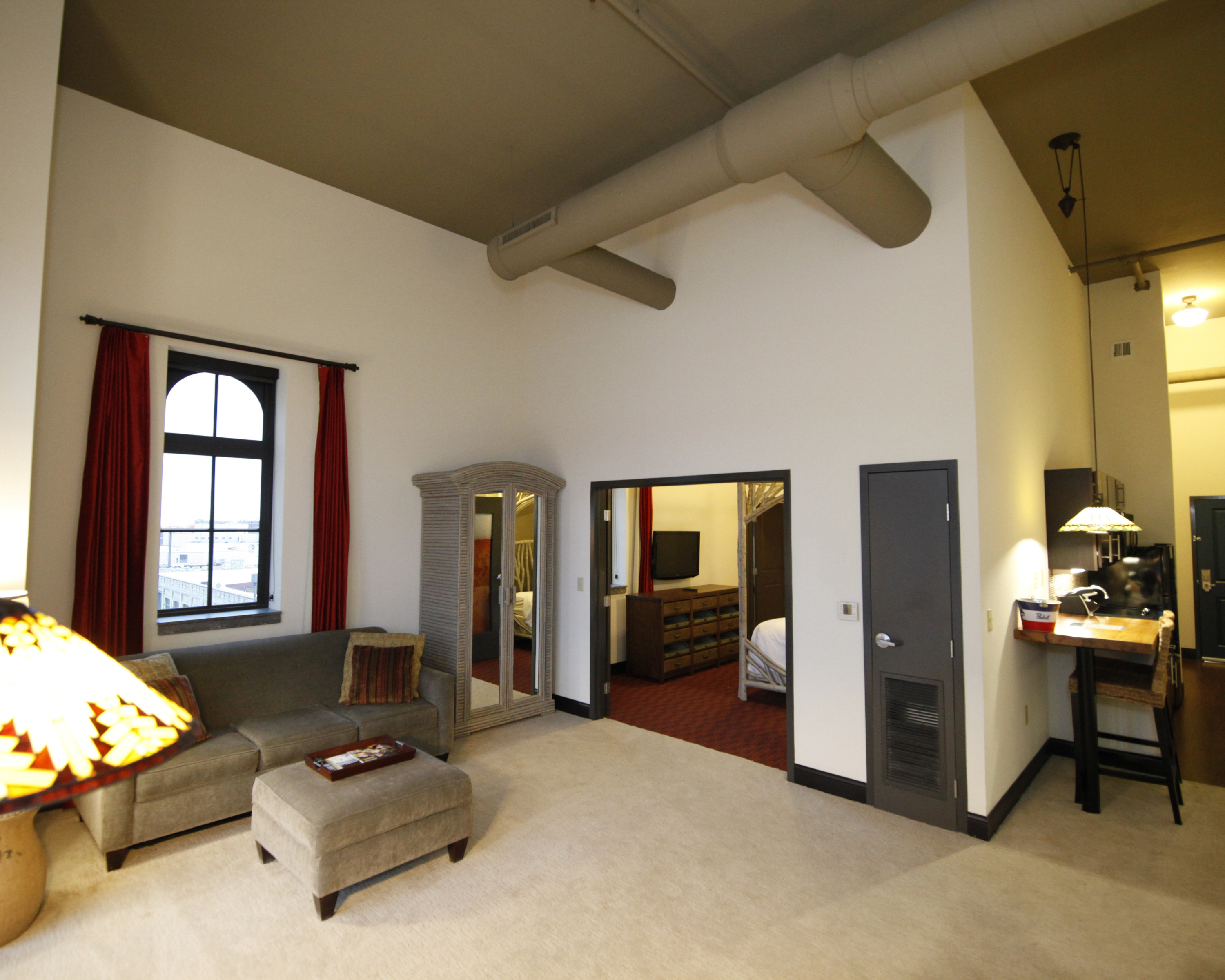 The Brewhouse Inn Suites 50/82