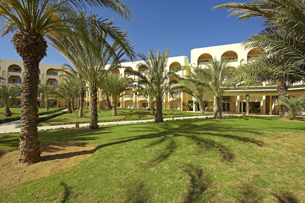 Iberostar Waves Averroes 63/66