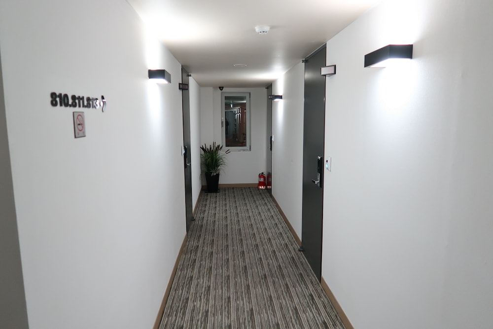 HOTEL IRENE CITY 29/35