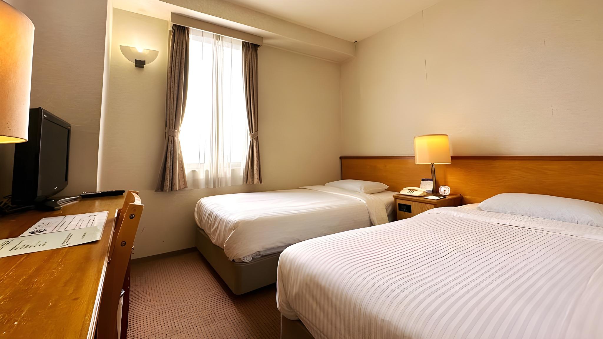 Room, Single