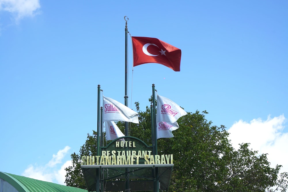 Sultanahmet Palace 58/62