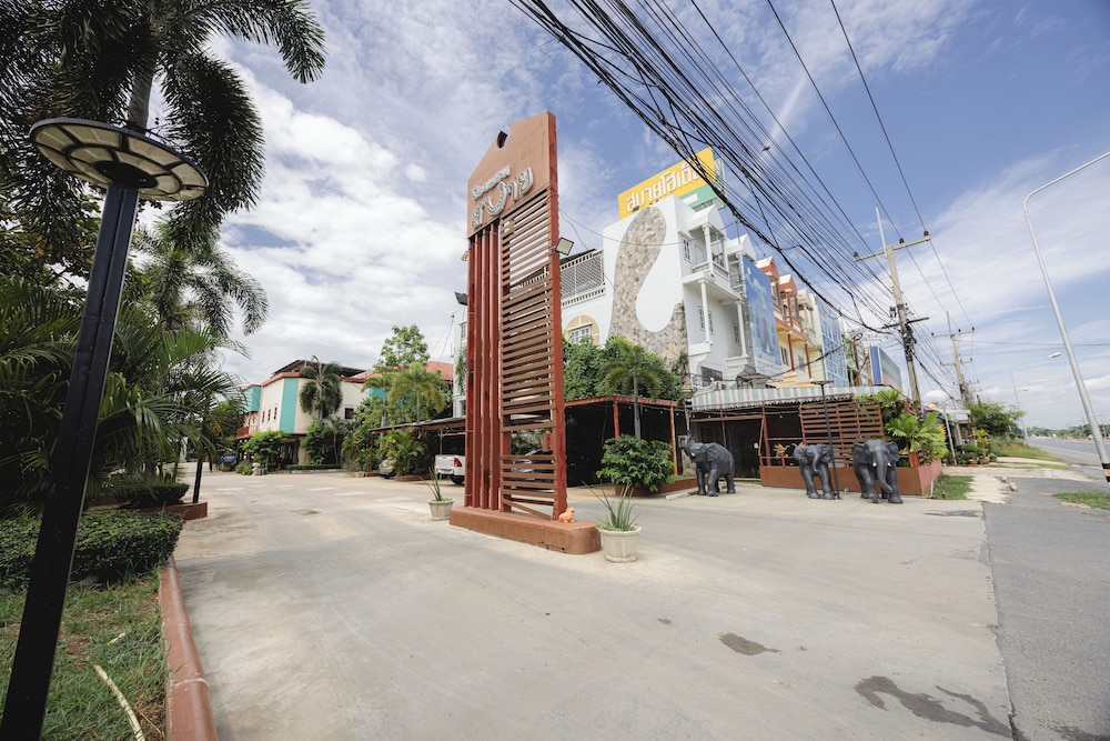 Sabai Hotel & Plaza 6/50