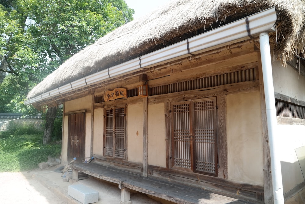 Gyeamgotaek 6/48
