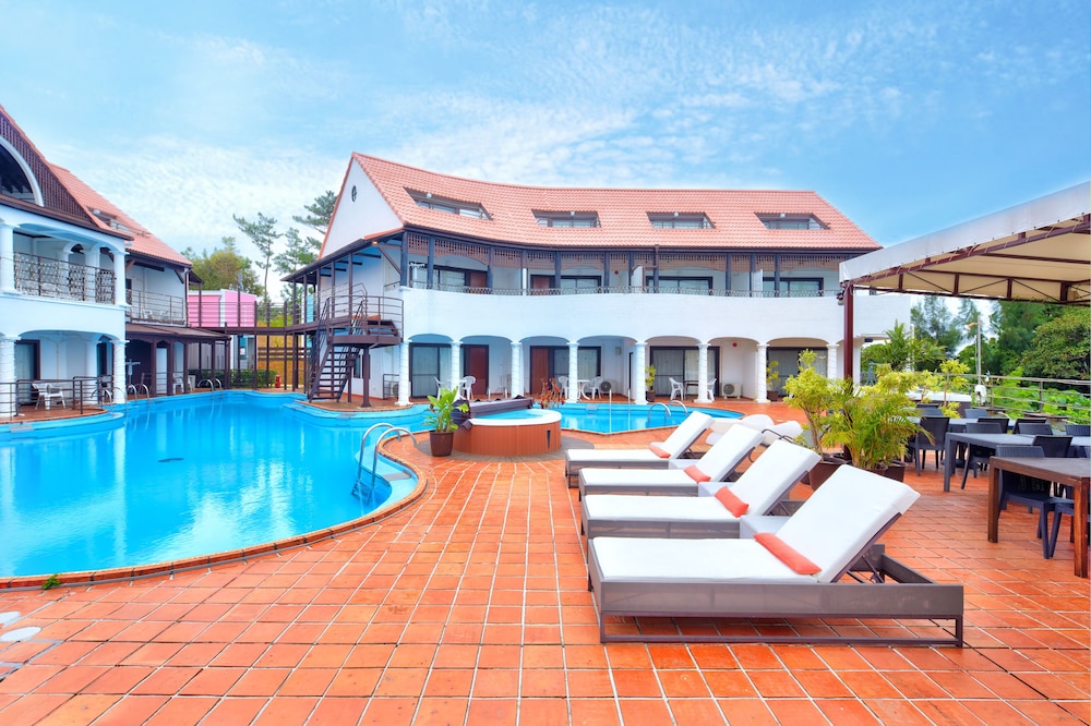 The Poolresort Okinawa 43/50