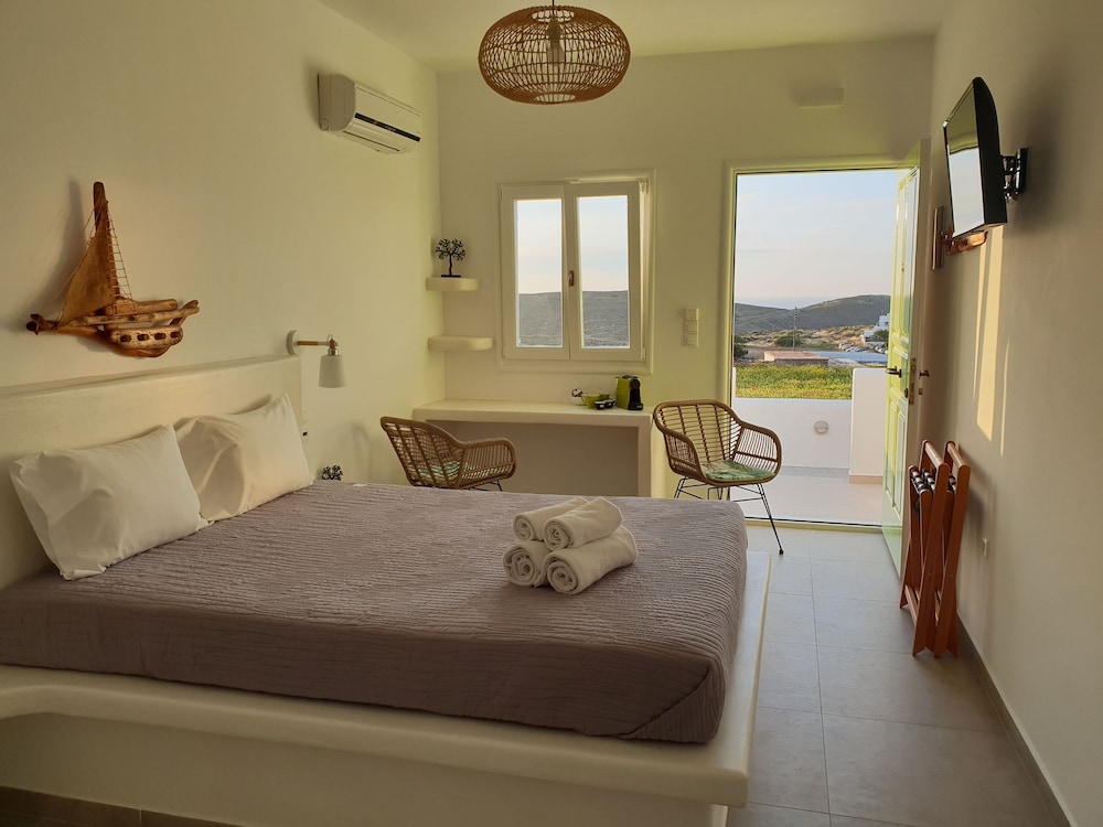 Efthimias Rooms 3/23