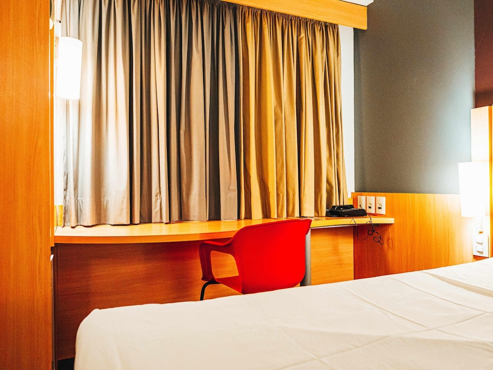 STANDARD, TWIN BEDS