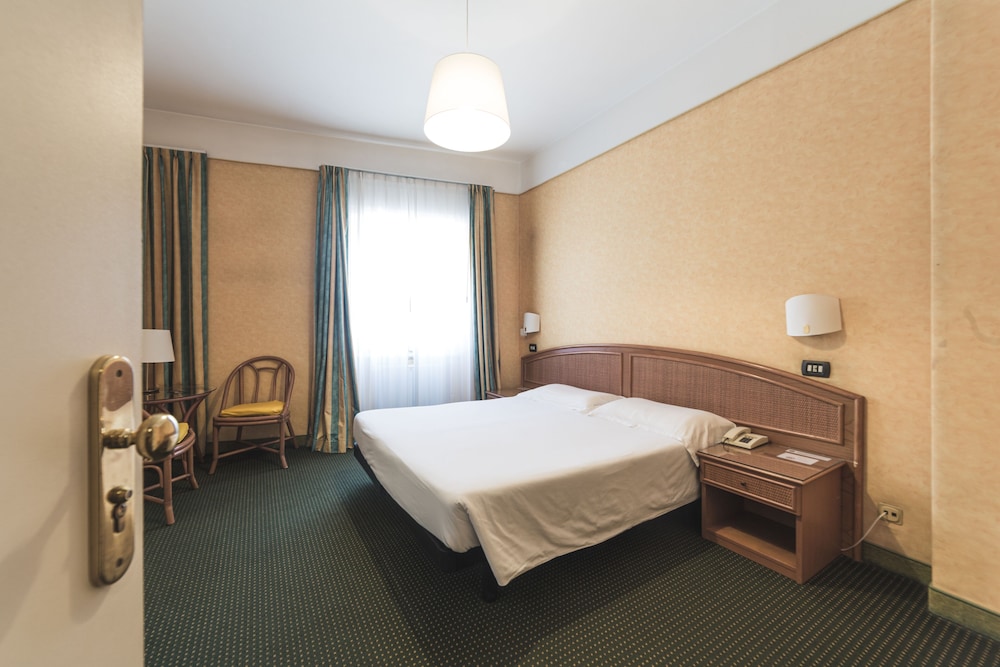 Albergo Santa Maria 17/43