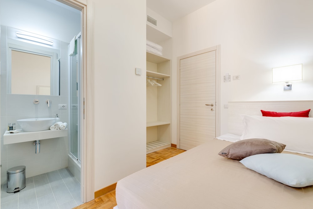 Dolce Luxury Rooms 50/50