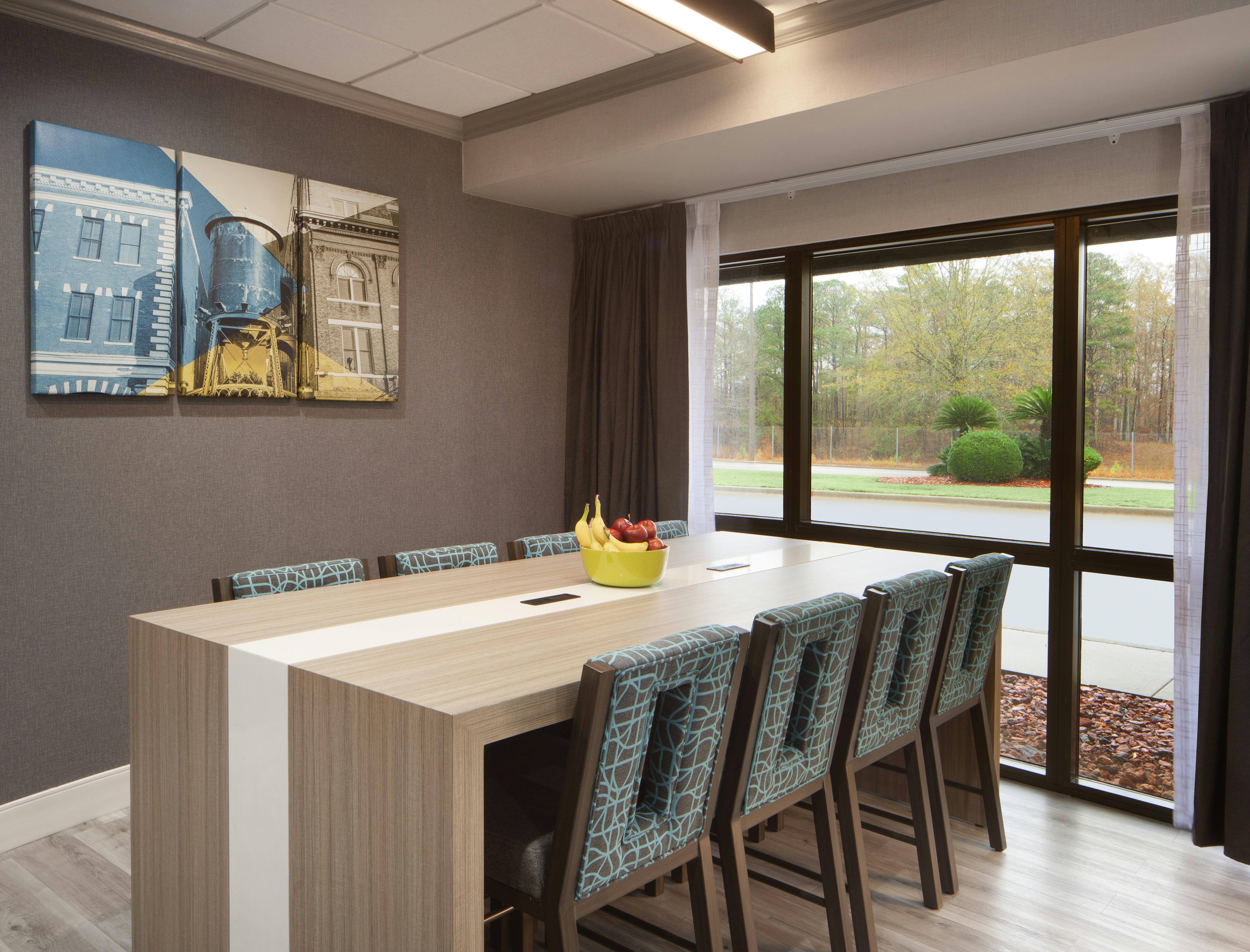 Hampton Inn Greenville, AL 33/42