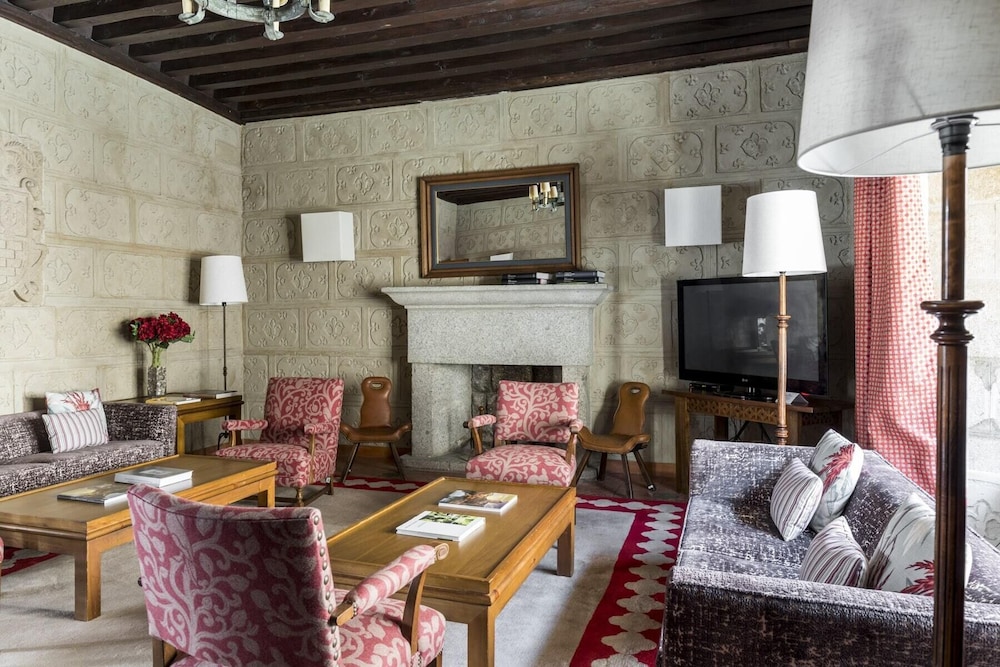 Parador de Avila 22/64