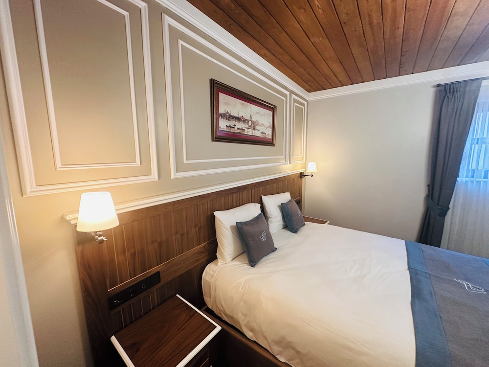 FERMAN HOTEL 21/72