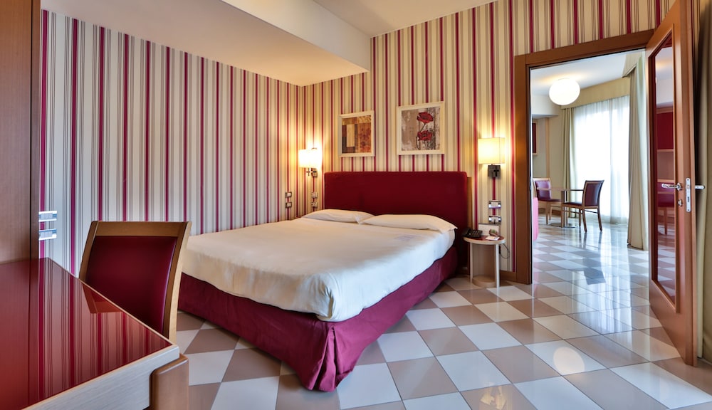 Unahotels The One Milan 16/57