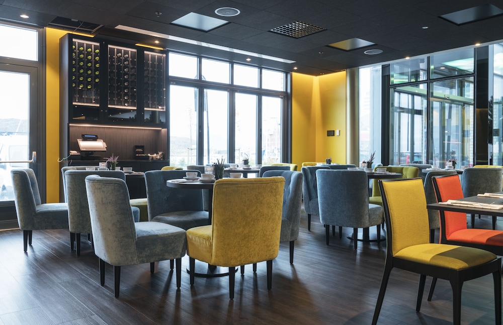 Thon Hotel Central, Eleverum 41/65