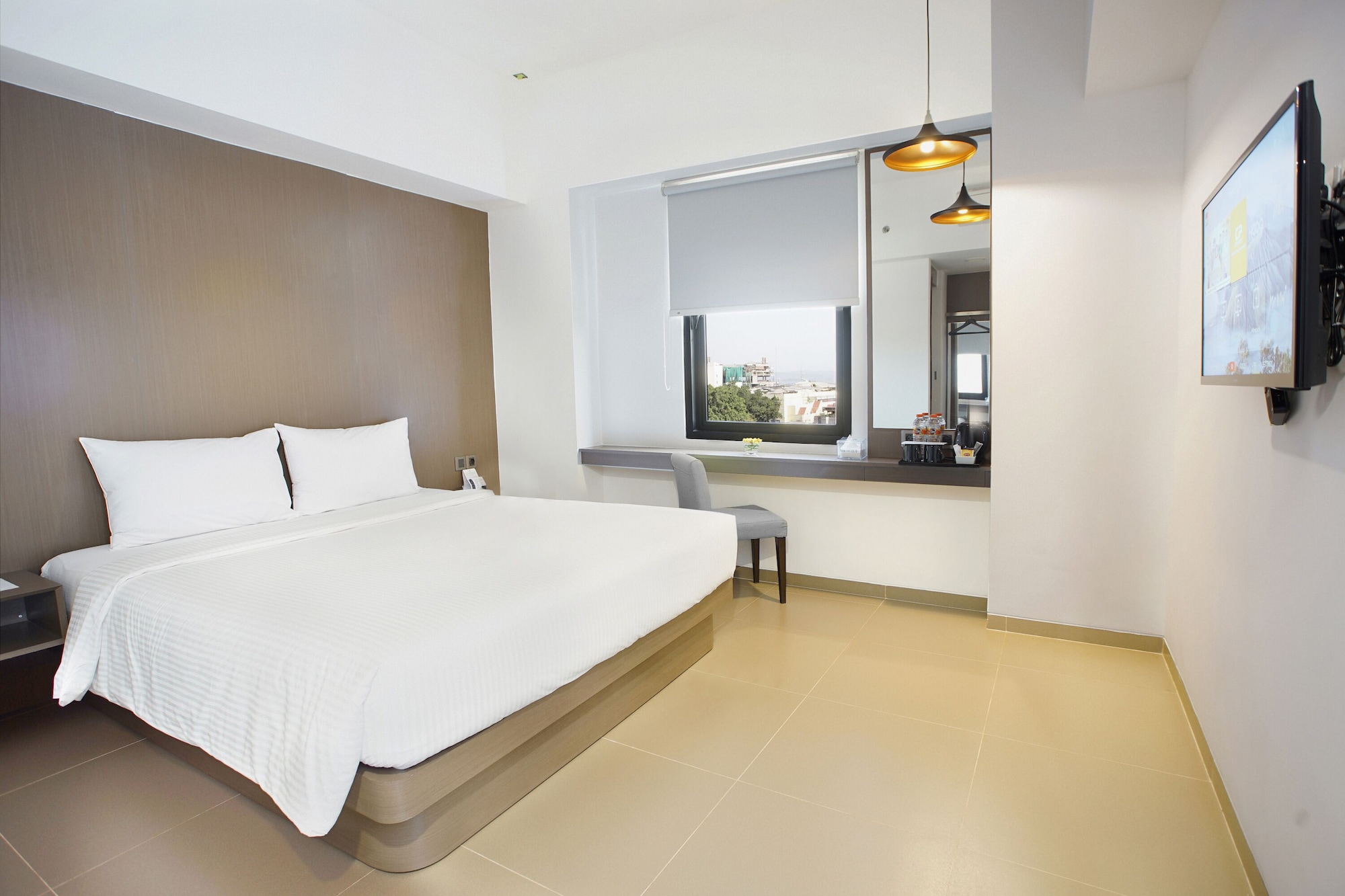 SUPERIOR, DOUBLE BED, CITY VIEW