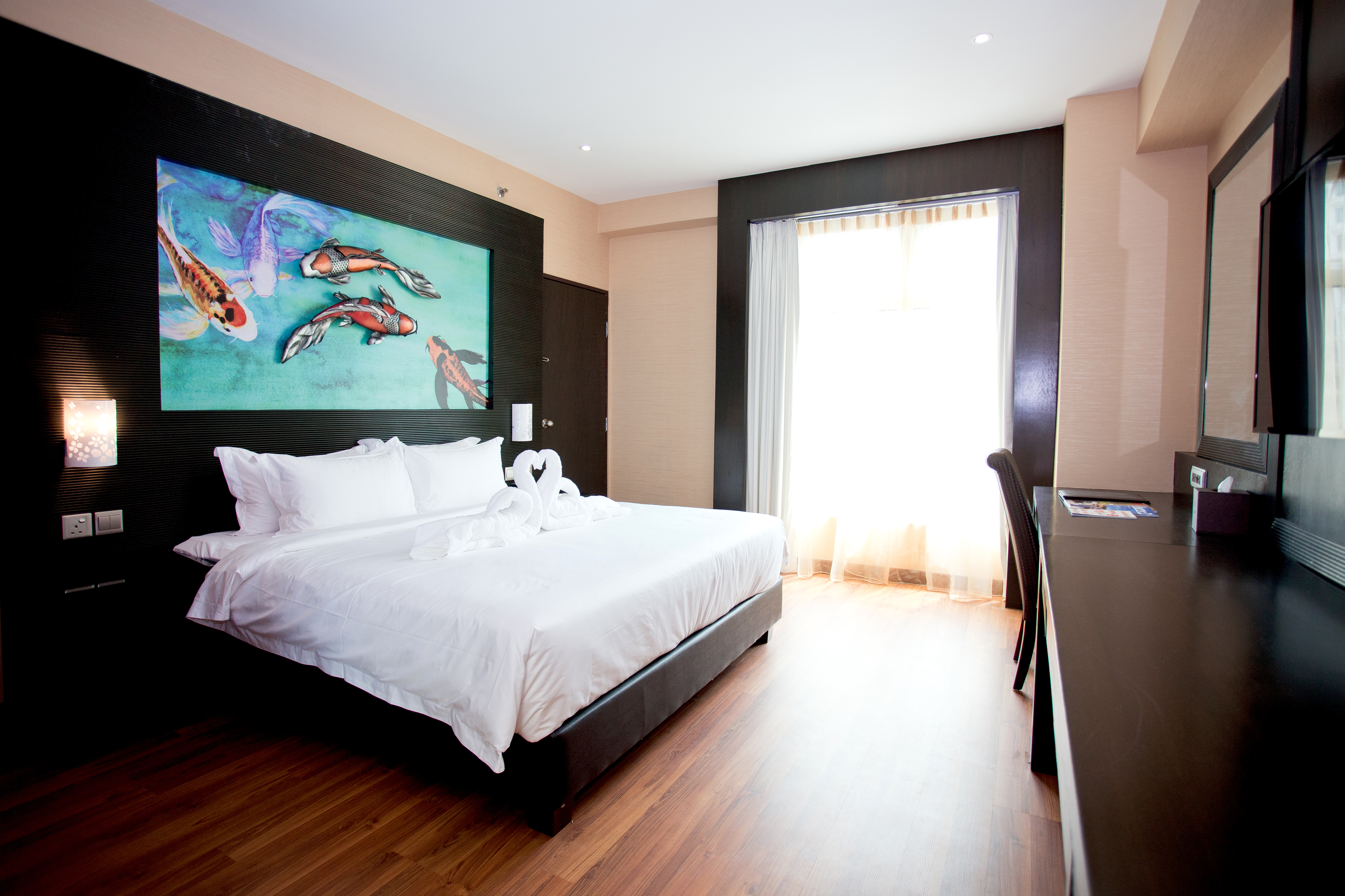 Deluxe, Double Bed
