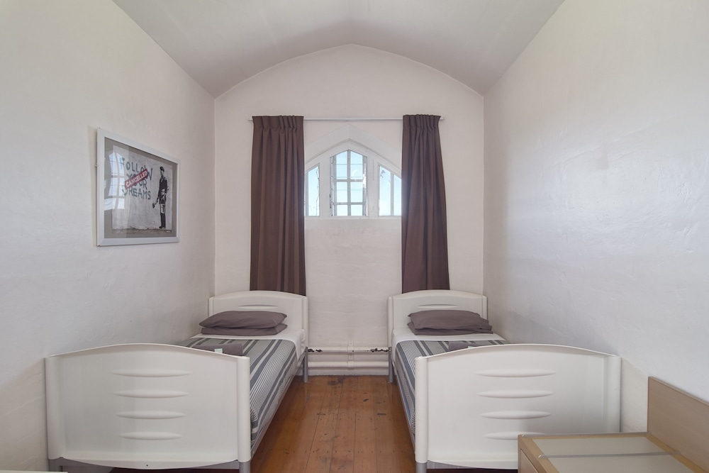 Jailhouse Accommodation 48/73