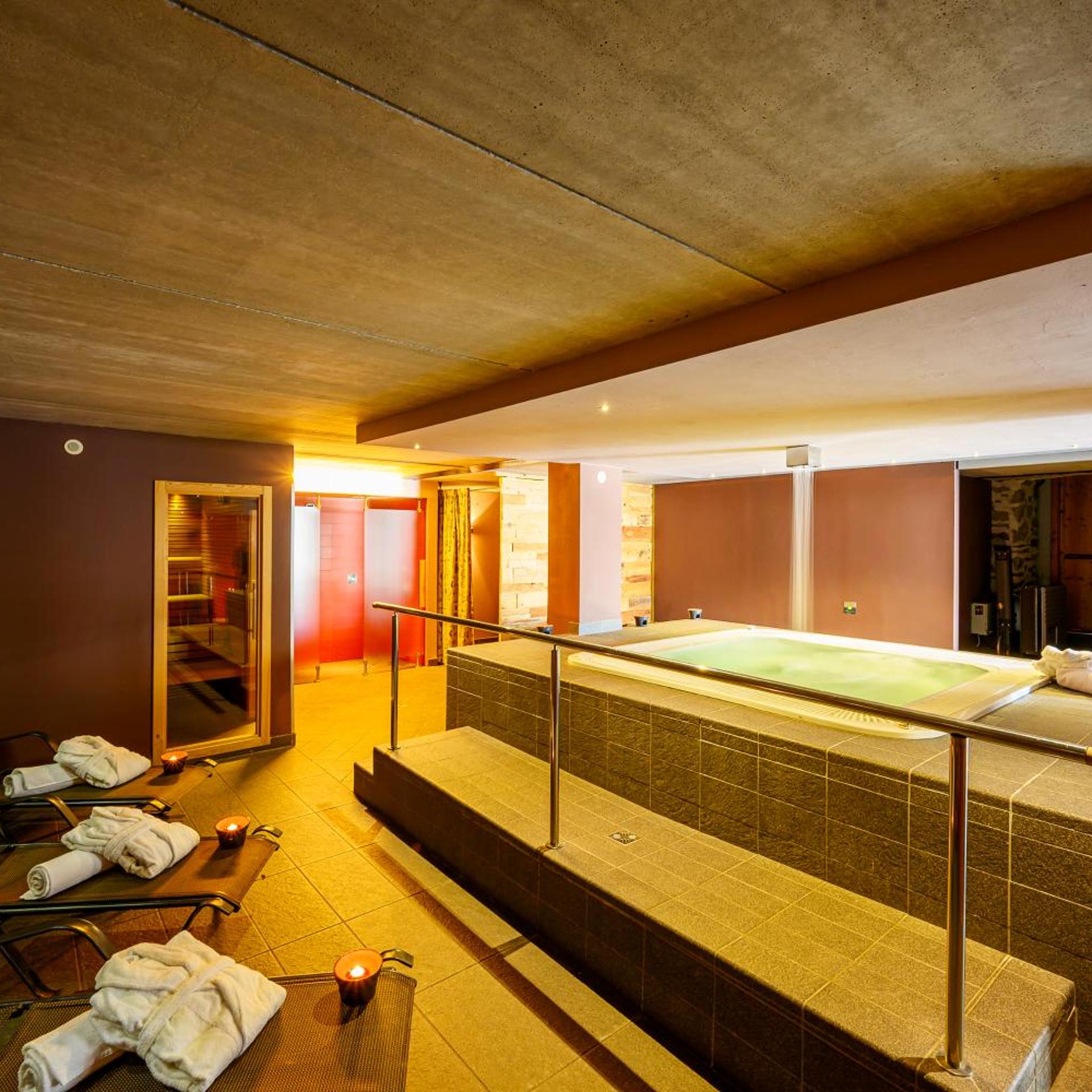 HOTEL LA MIRANDOLA - DIMORA STORICA 28/44