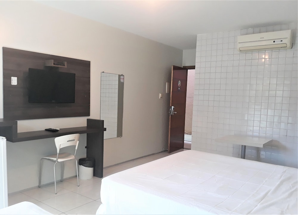 غرفة قياسية بسرير كوين وسرير فردي بشرفة، Hotel Adventure 6/8