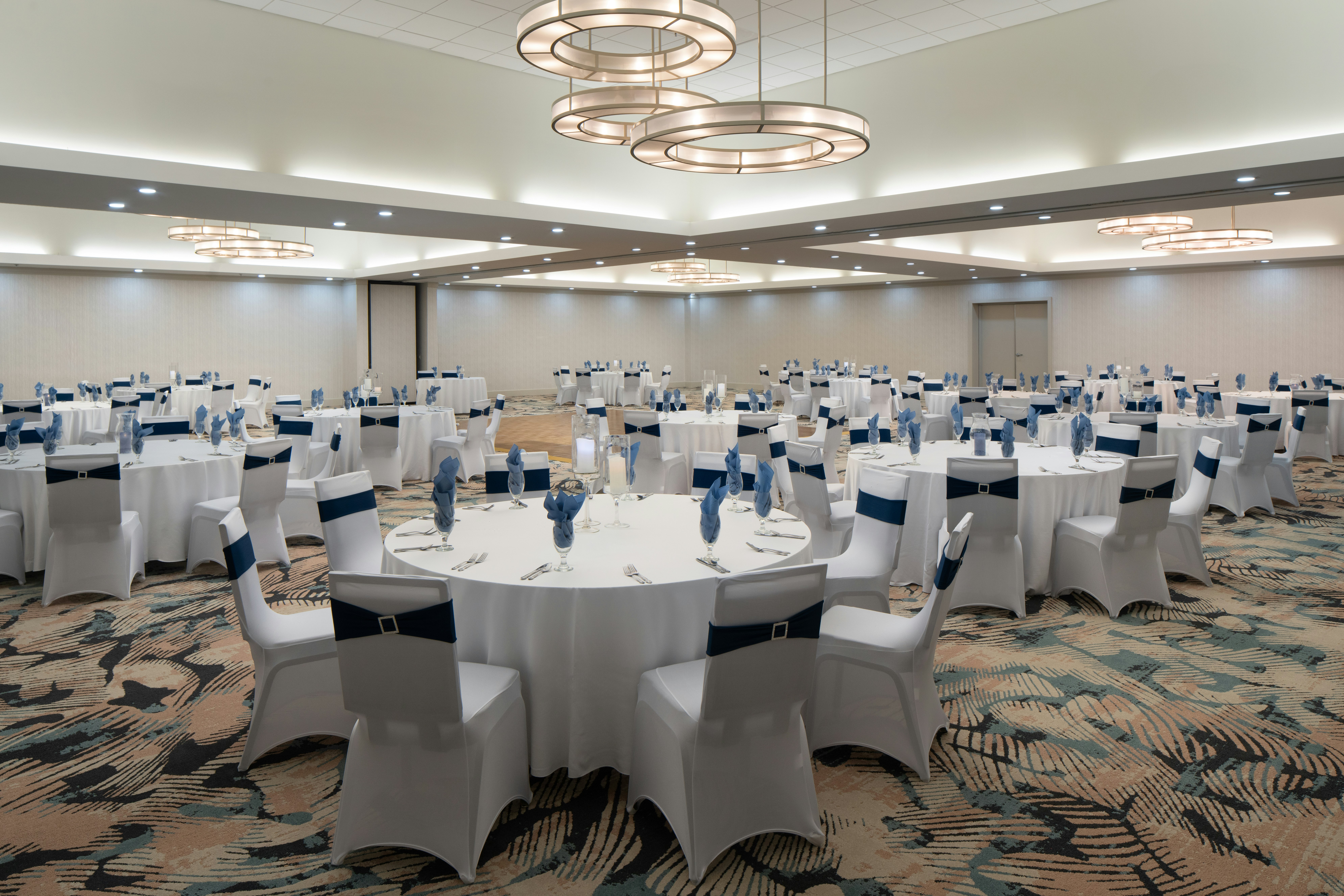 Doubletree By Hilton Virginia Beach Hotel 21/29