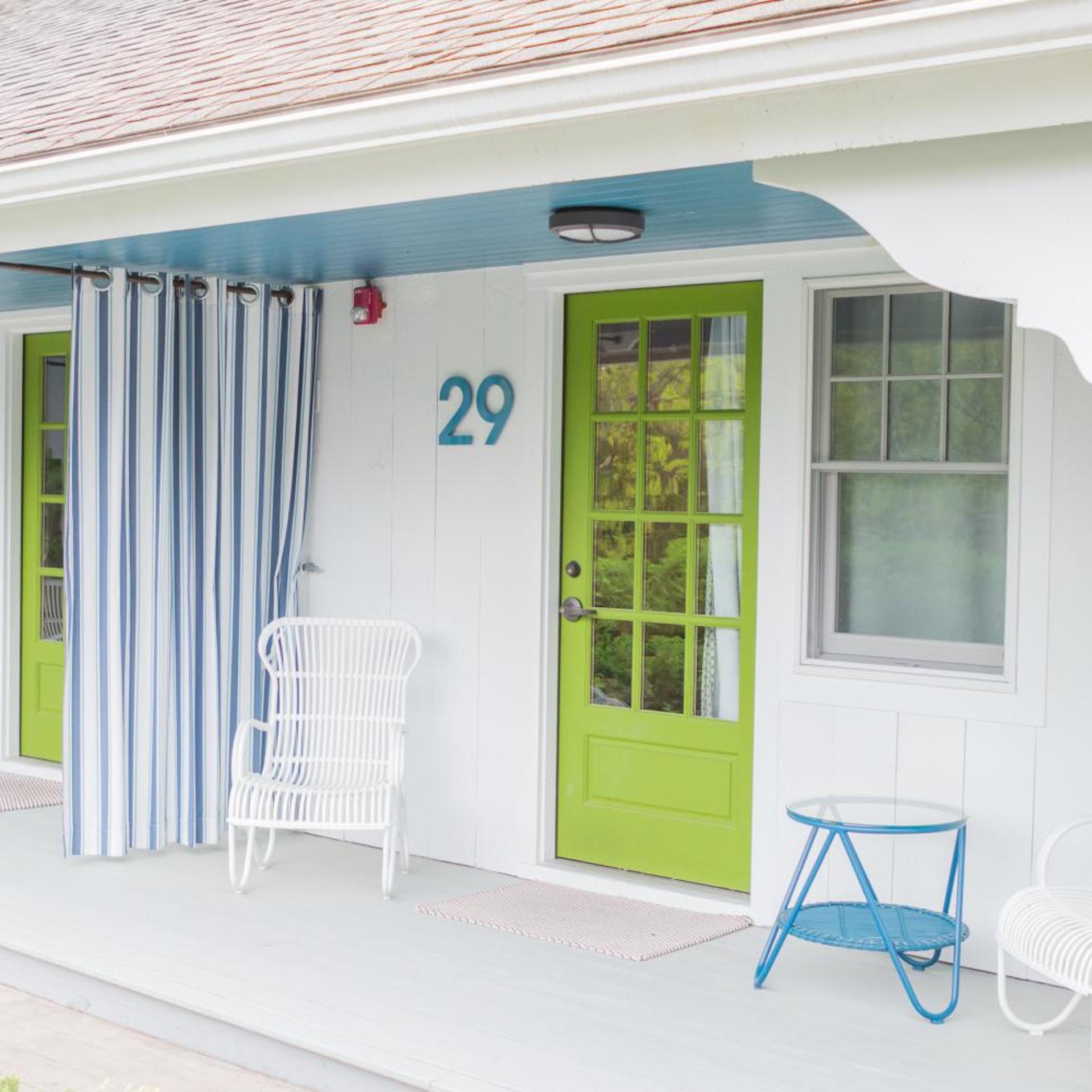 Village Cove Inn 5/51