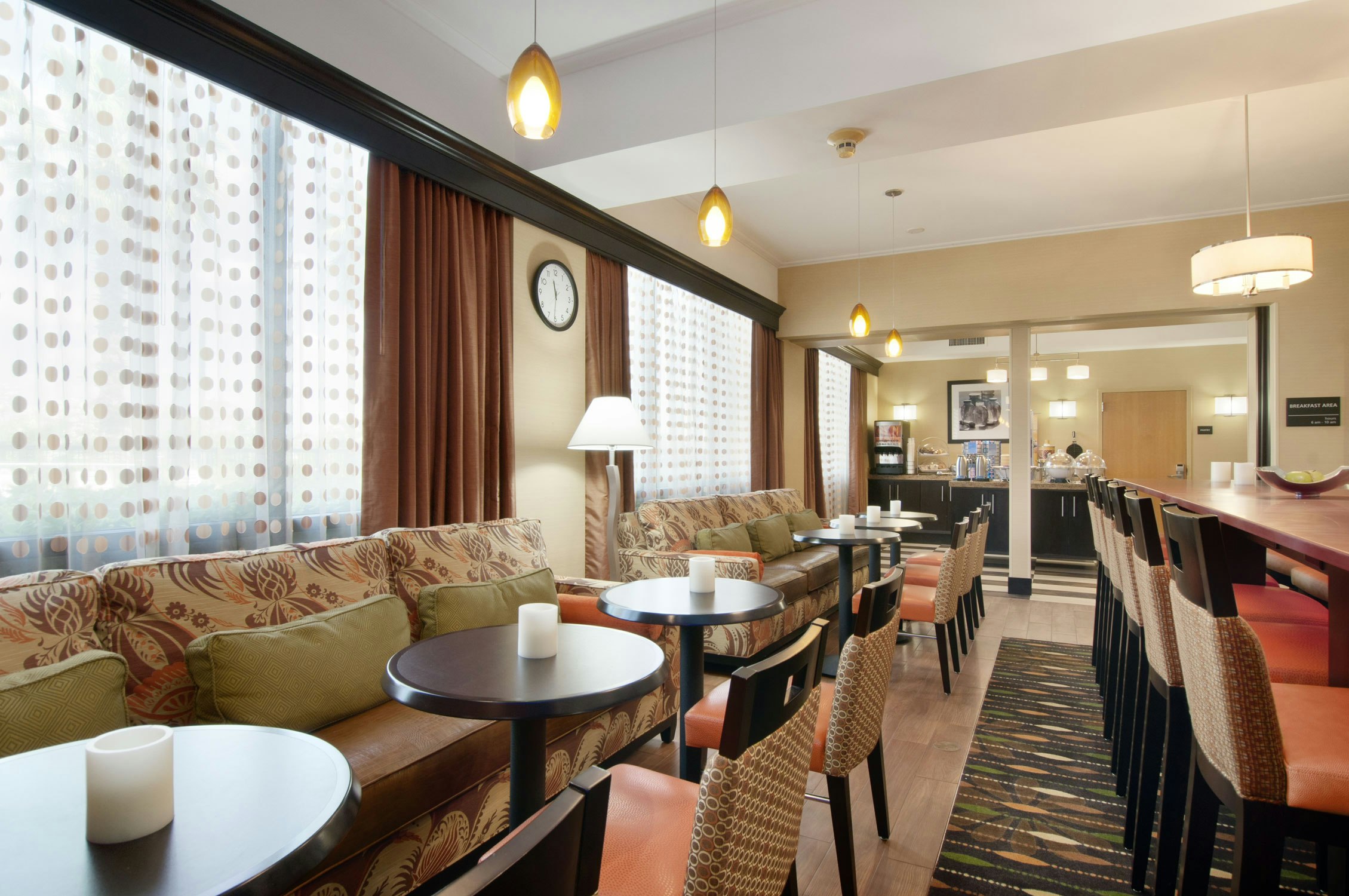 Hampton Inn Houston-Brookhollow 47/59