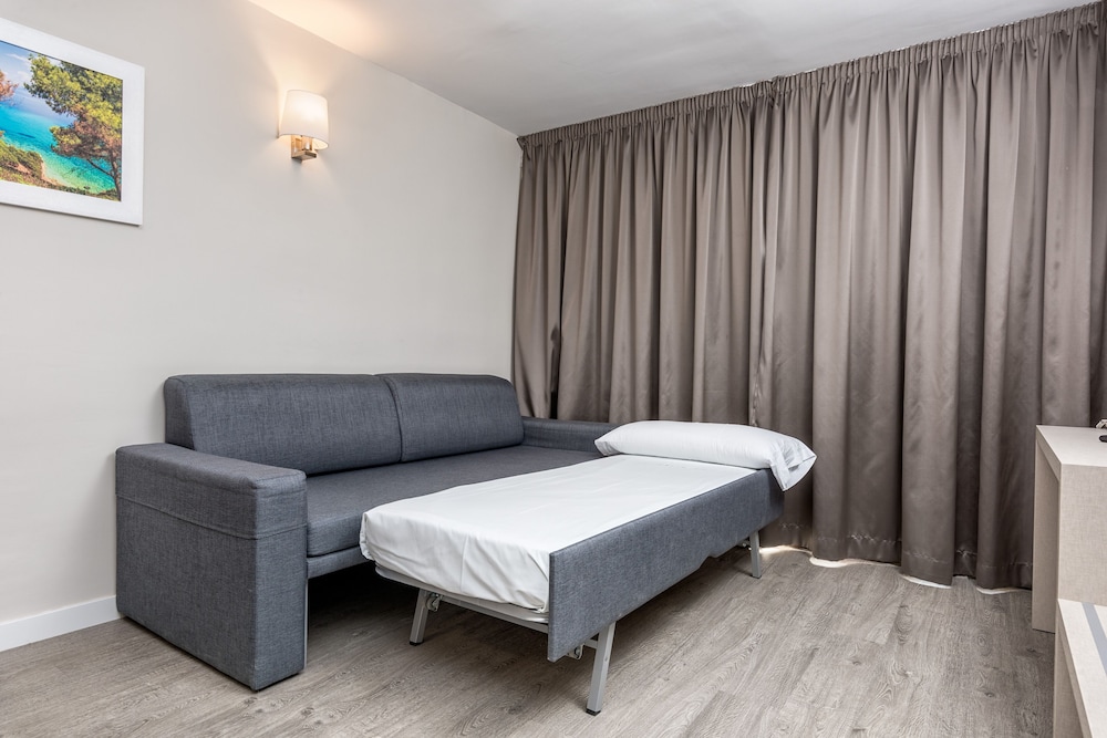 Apart Hotel Veramar 47/67