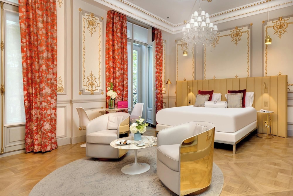 Baron Haussmann Suite